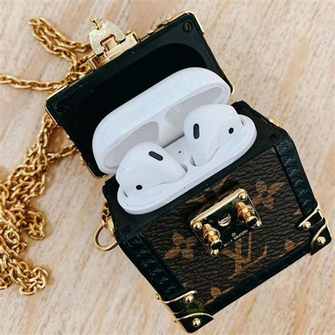 lv airpod case